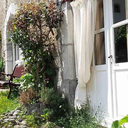 Le Lauriolle 펜션 Bilheres en Ossau